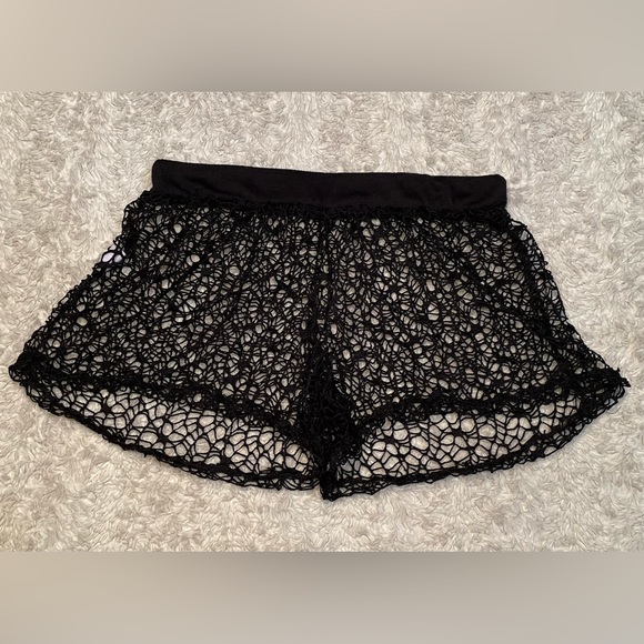 Black Fish Net Shorts - Picture 8 of 11